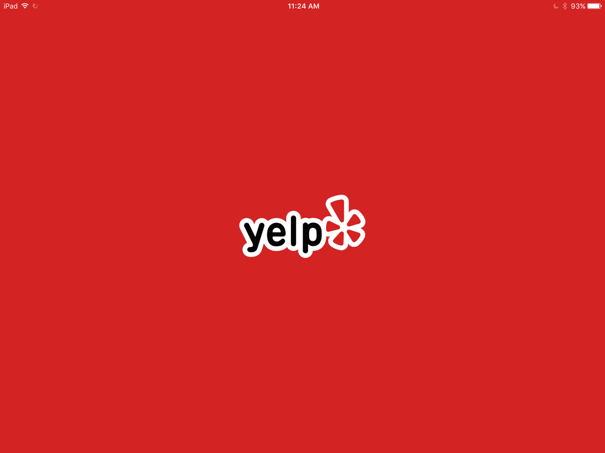 Додаток Yelp є незамінним помічником для мандрівників, і дозволяє легко знайти місце, де можна поїсти, купити продукти, відпочити і т